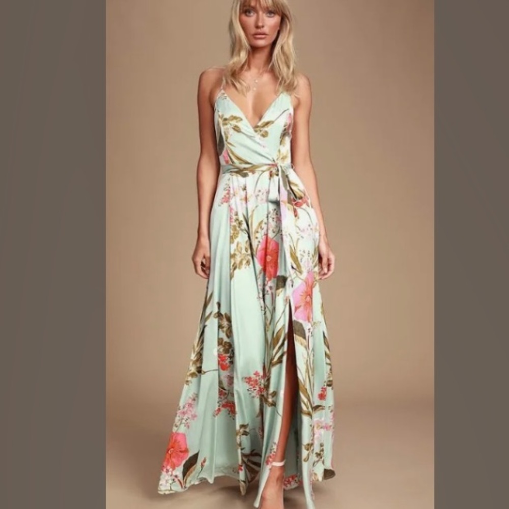 Lulu’s Still the One Floral print maxi dress